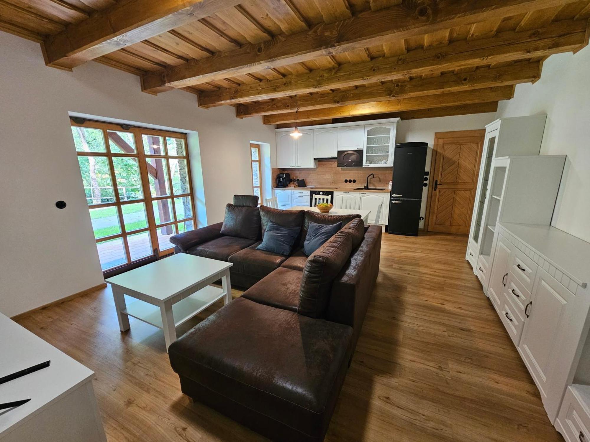 Apartmany Jezerne Velké Karlovice Exterior foto