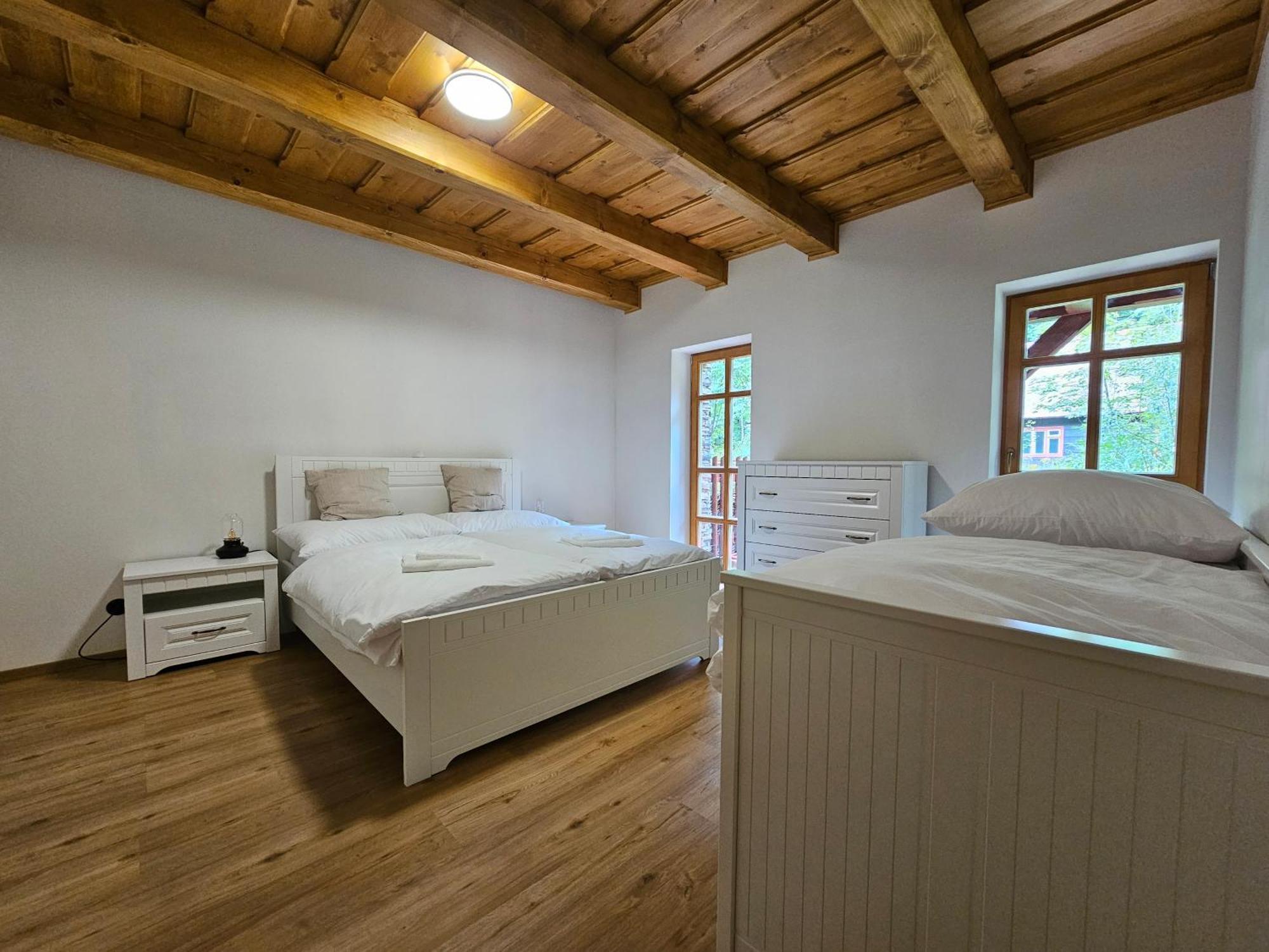 Apartmany Jezerne Velké Karlovice Exterior foto