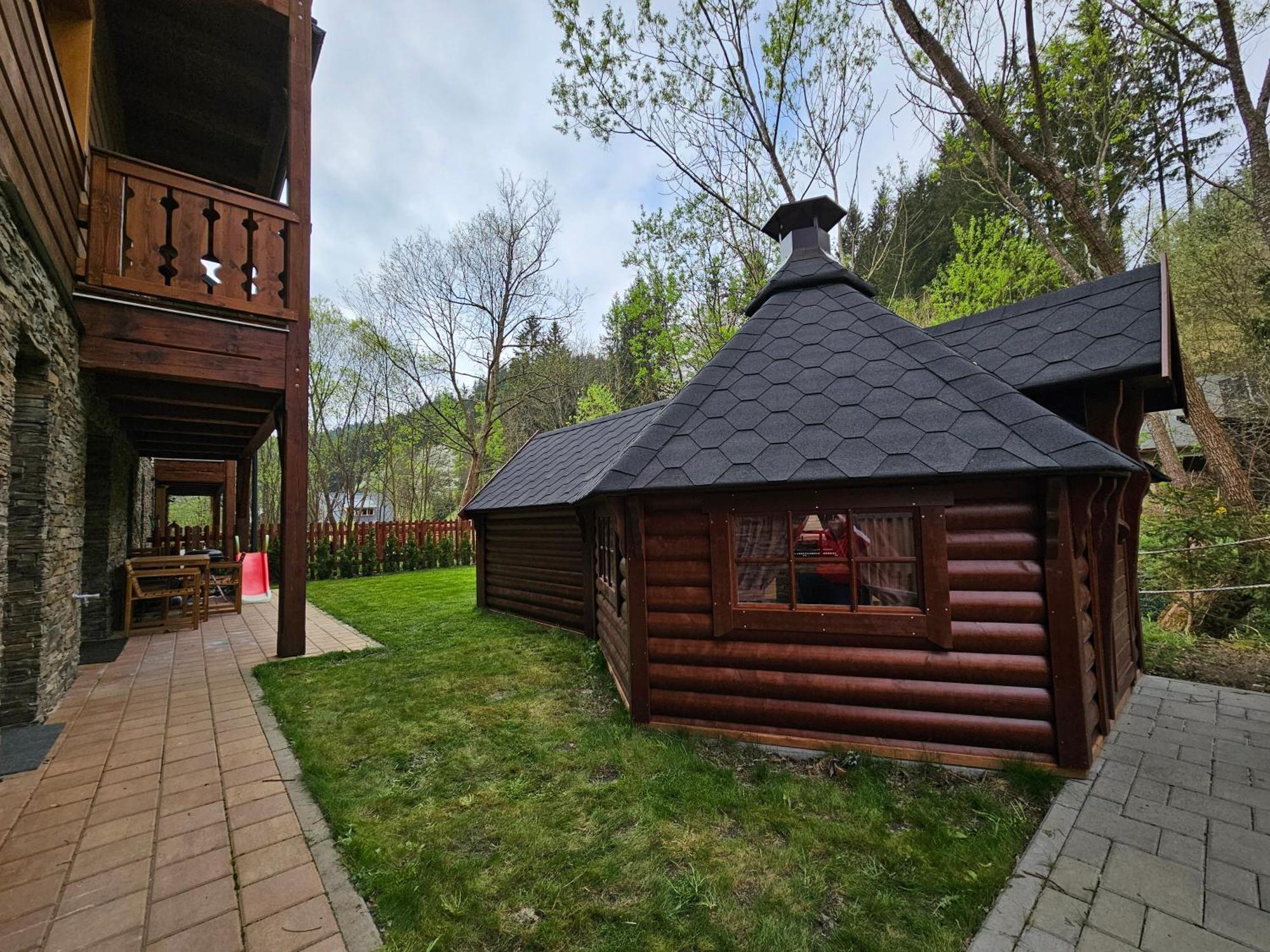 Apartmany Jezerne Velké Karlovice Exterior foto
