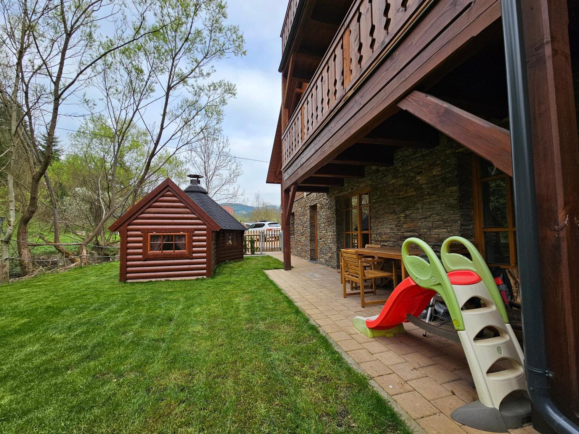 Apartmany Jezerne Velké Karlovice Exterior foto