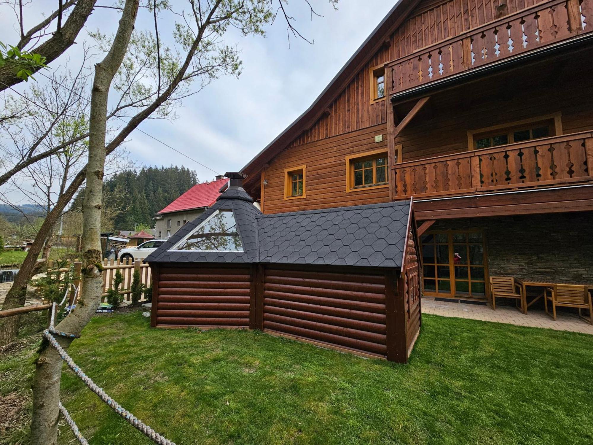Apartmany Jezerne Velké Karlovice Exterior foto