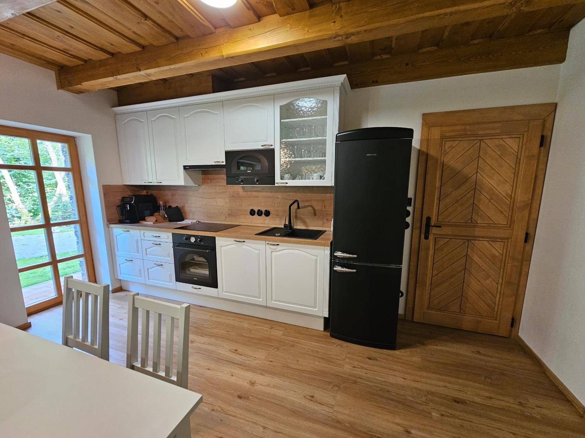 Apartmany Jezerne Velké Karlovice Zimmer foto