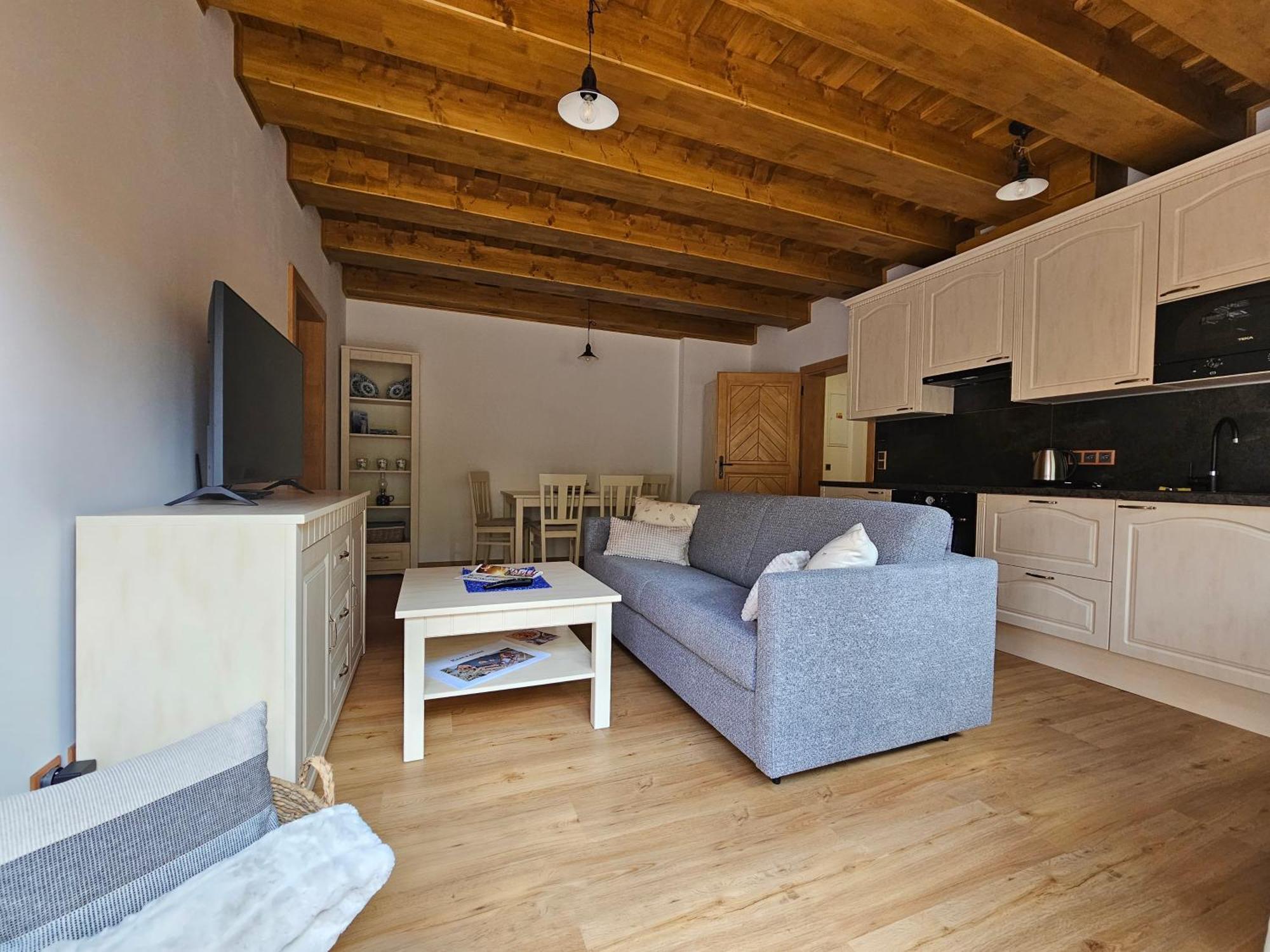 Apartmany Jezerne Velké Karlovice Zimmer foto