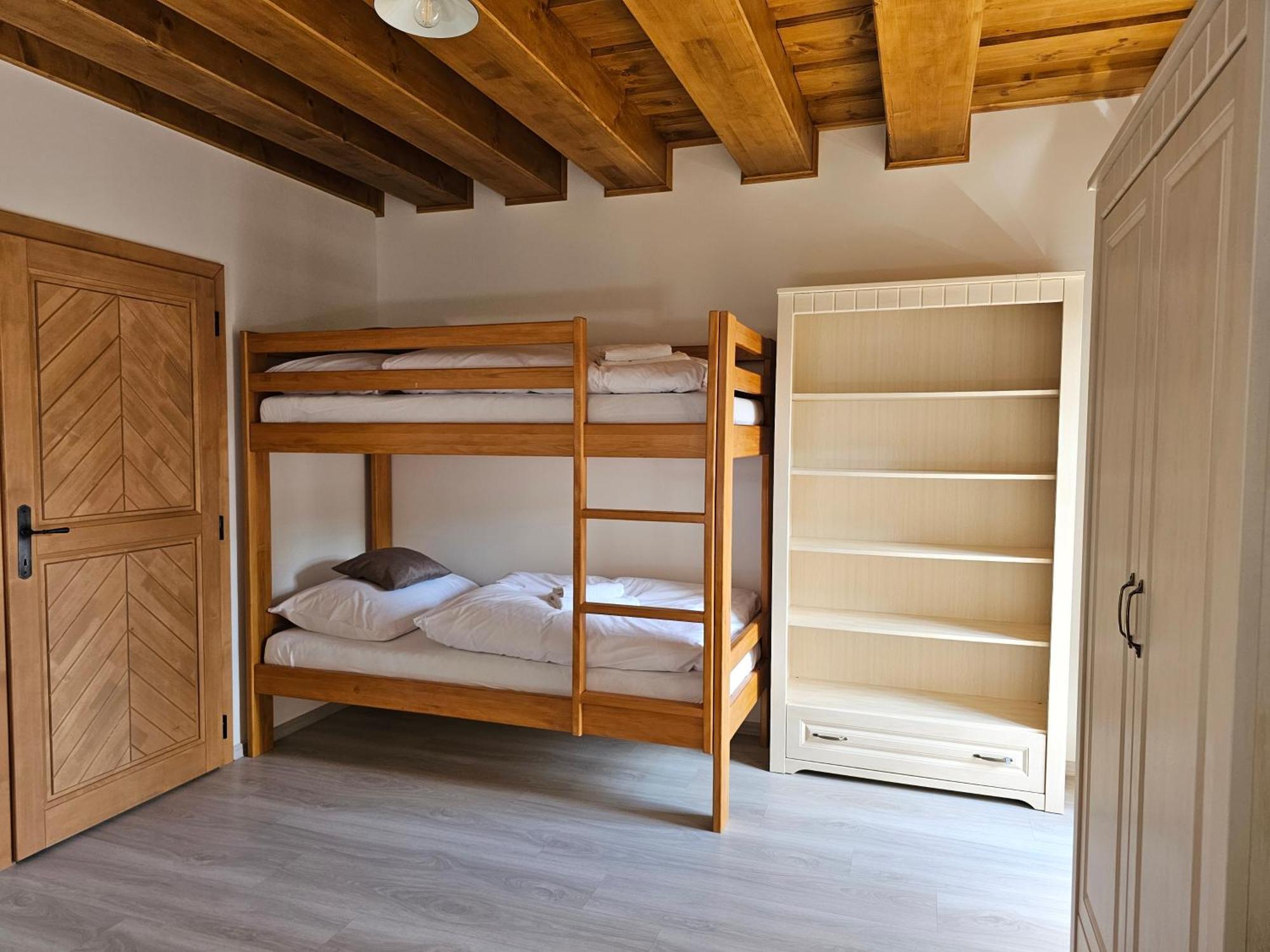 Apartmany Jezerne Velké Karlovice Exterior foto